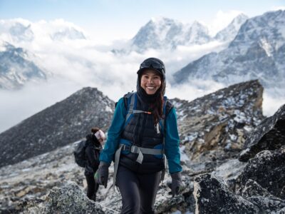 Sweet and cool functional hiking style guide: wear outdoor clothes to create a fashionable atmosphere