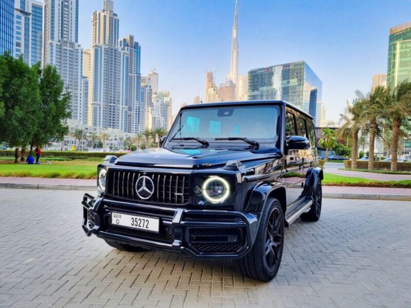 Luxury car rental business bay