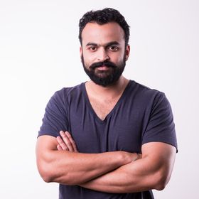 "Nature's Bounty : Pradip Madgaonkar's Passion for Tendu Leaves Collection"