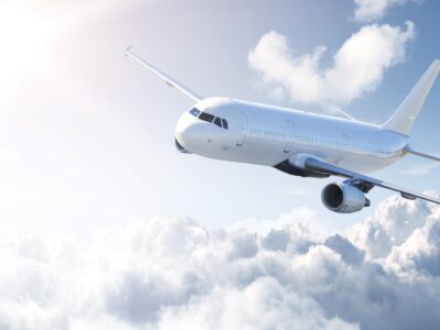 Ways-to-call-on-expedia-customer-support-help-number-by-phone-chat-and-email-2