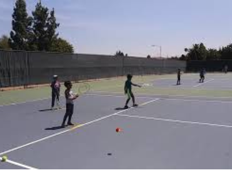 Tennis Summer Camp for Kids & Teens | Train, Play & Improve