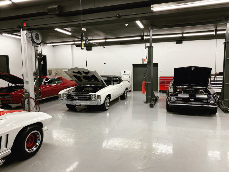 CommandoCoat200X LightGray Garage Autoshop 1 768x576