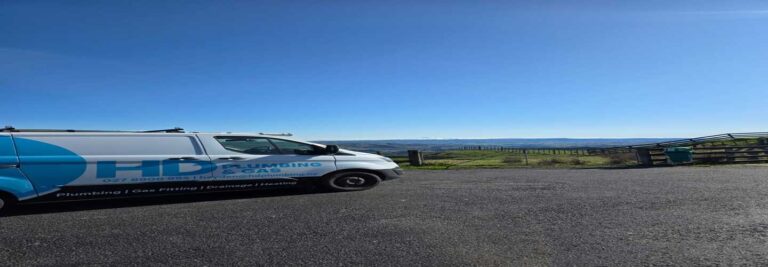 background image 1 768x267