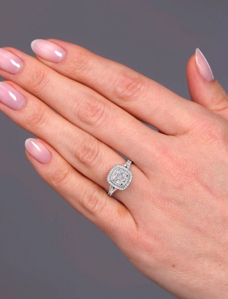 WhatsApp Image 2025 10 30 at 12.25.16 722b1208 768x1009