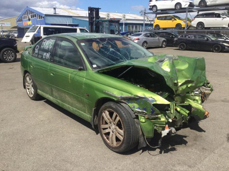 holden wreckers near me 768x576