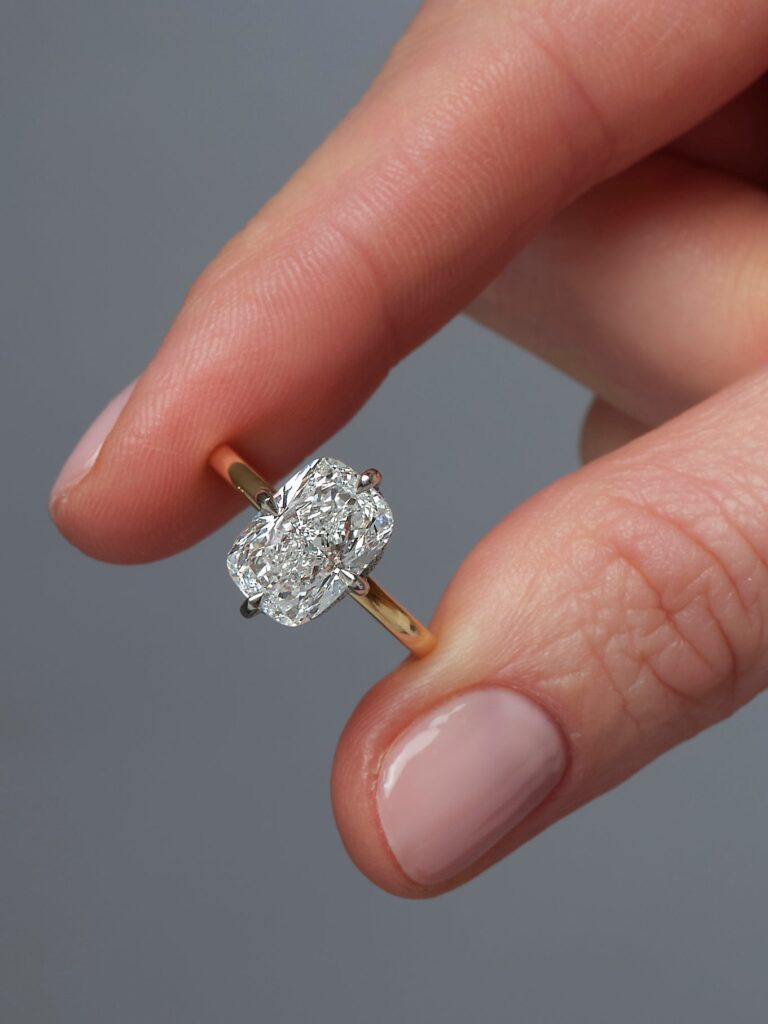 4ctcushion2 768x1024