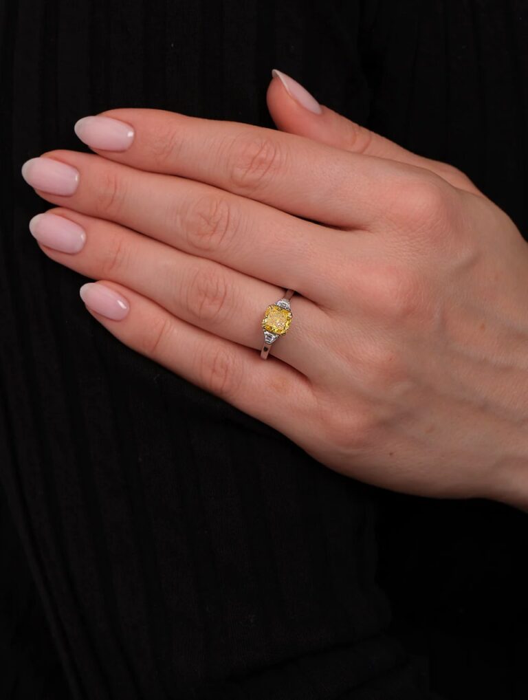 WhatsApp Image 2025 11 03 at 16.05.24 b22c9eb4 768x1018