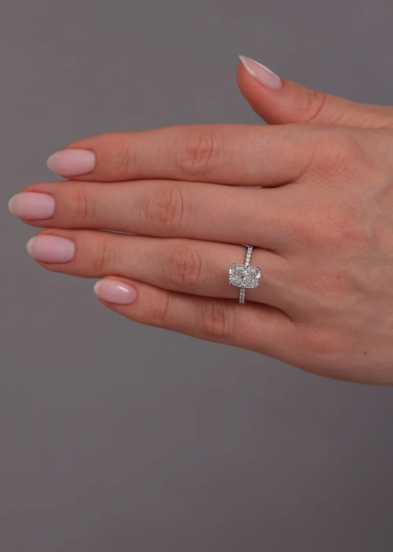 WhatsApp Image 2025 11 04 at 16.06.37 e3bd4e89 768x1078