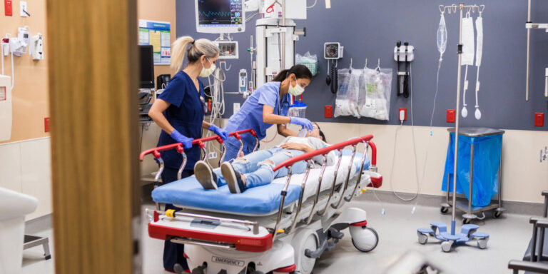 Emergency room 2 768x384