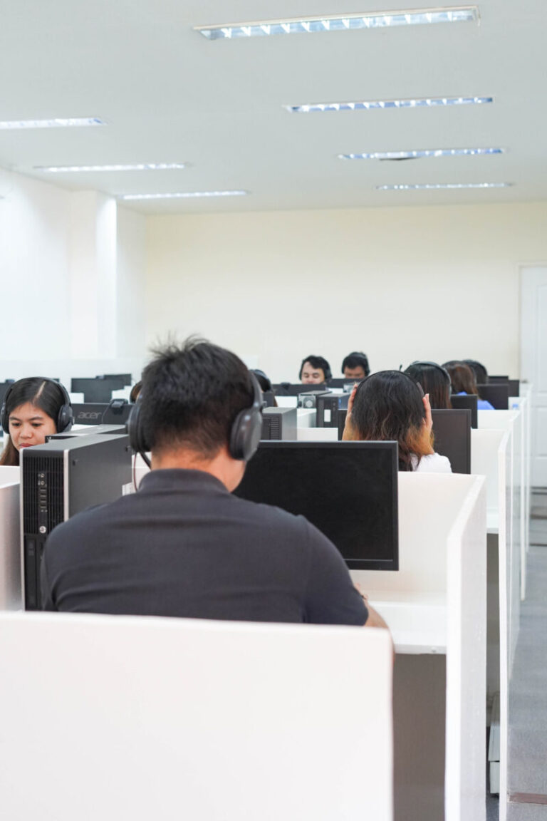 Lead outsource 4 768x1152